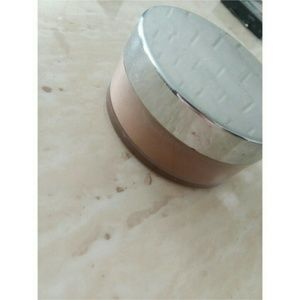 Mary Kay - Mineral Powder Foundation; Bronze 3
